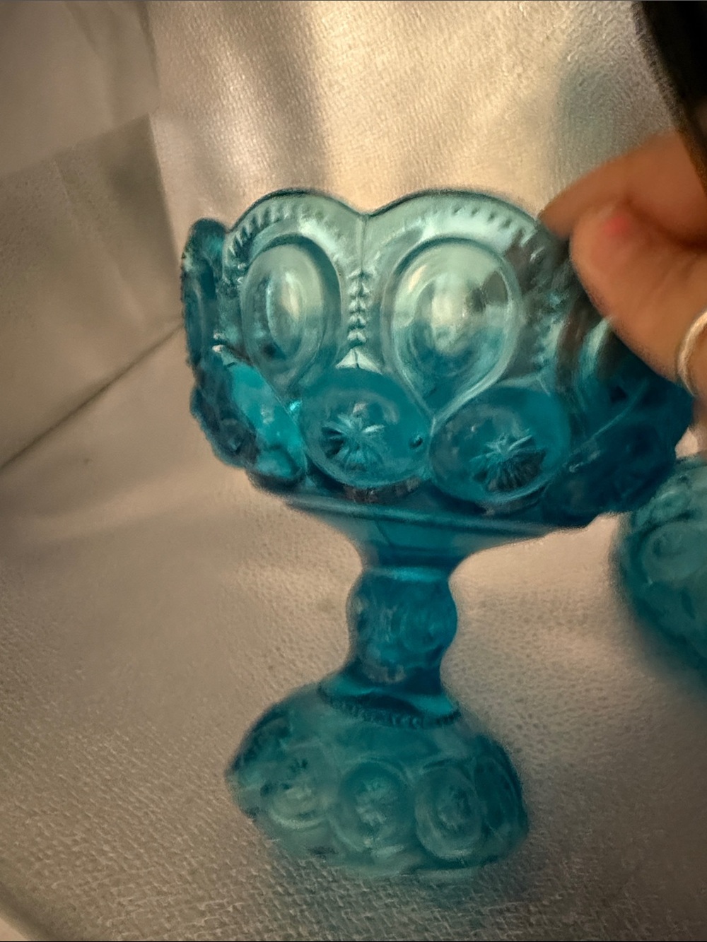 Vintage moon &star pattern circular depression and embossed stemmed pedestal - Picture 11 of 16